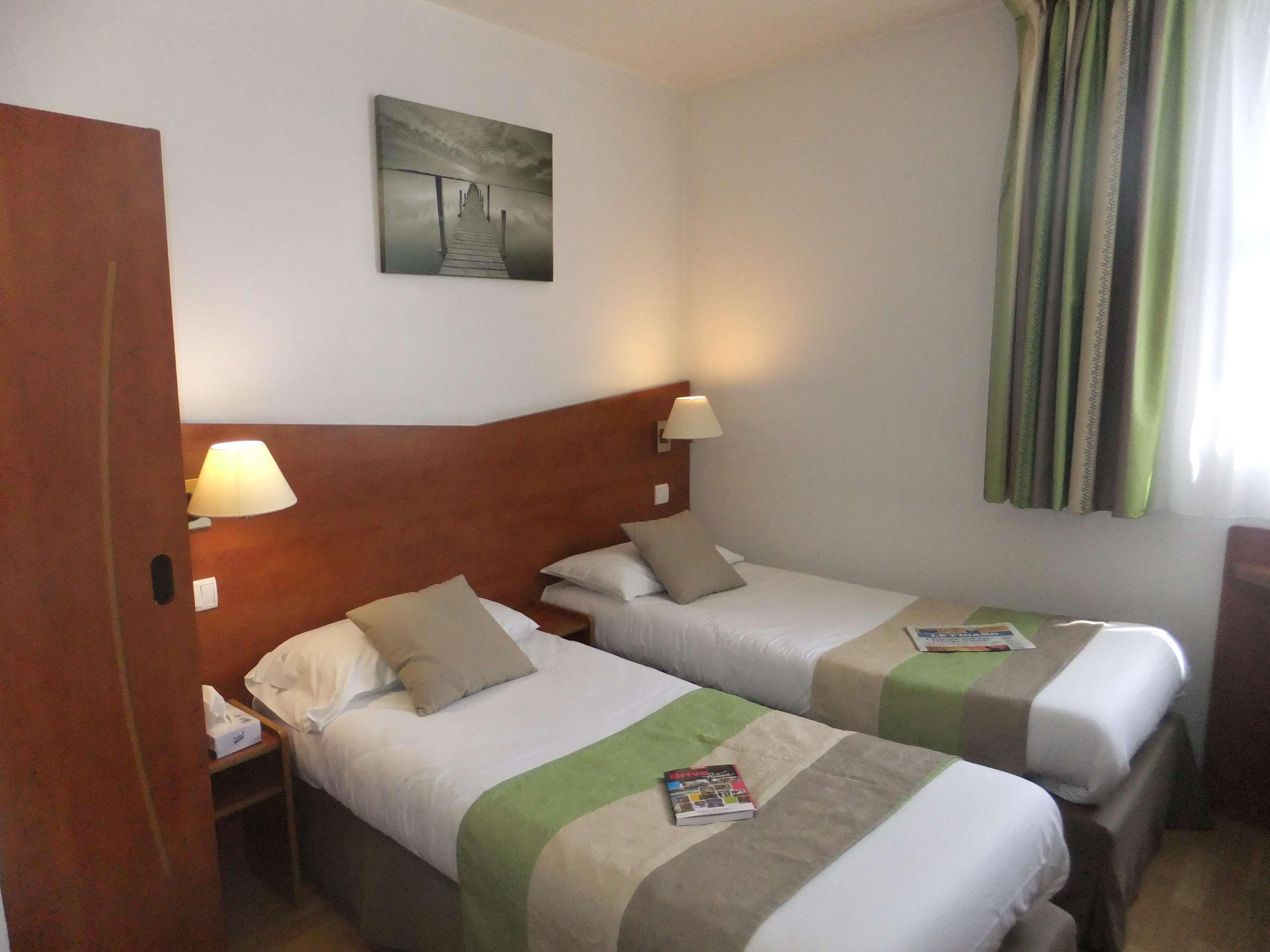 Hotel Kyriad Brive La Gaillarde Exterior foto